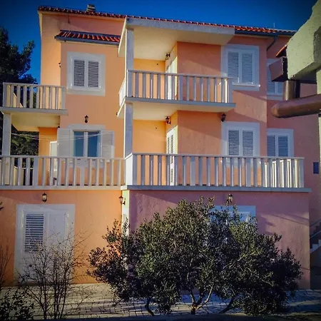 Apartamento In With Sea Views, Terrace, Air Conditioning, Wifi 3632-4 Lumbarda